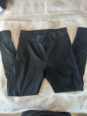 Black High-Waist Athletic Leggings